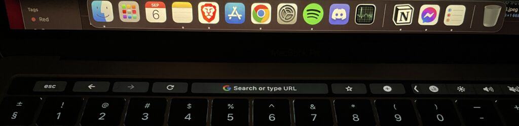 2019 13-inch macbook with touchbar